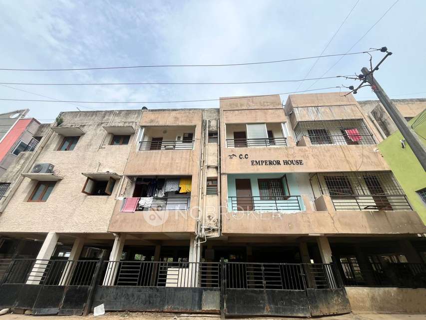 2 BHK Flat In Cc Emperor House For Sale  In 25a, Mgr Nagar, Nesapakkam, Chennai, Tamil Nadu 600074, India