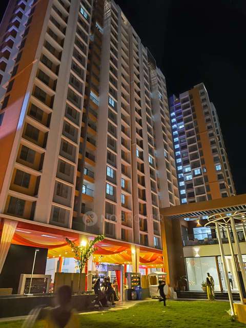 Shop in Vision Aristo, Pune for Rent 