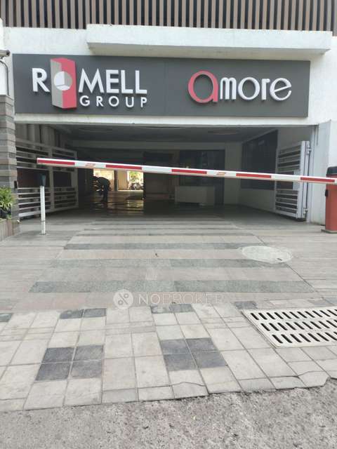 2 BHK Flat In Romell Amore For Sale  In  Andheri West