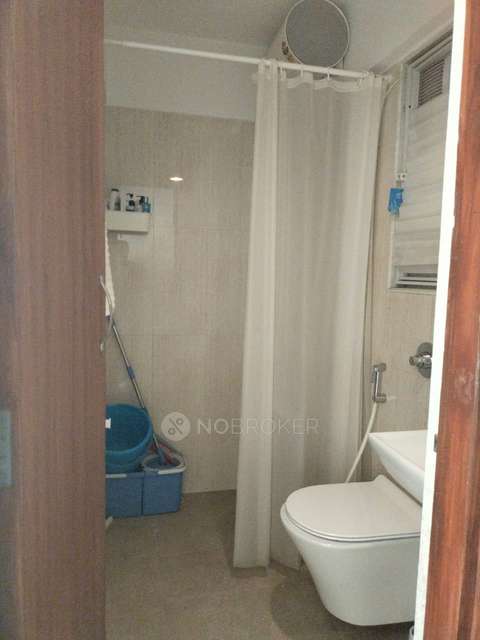 2 BHK Flat In Romell Amore For Sale  In  Andheri West