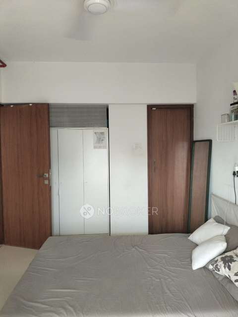 2 BHK Flat In Romell Amore For Sale  In  Andheri West