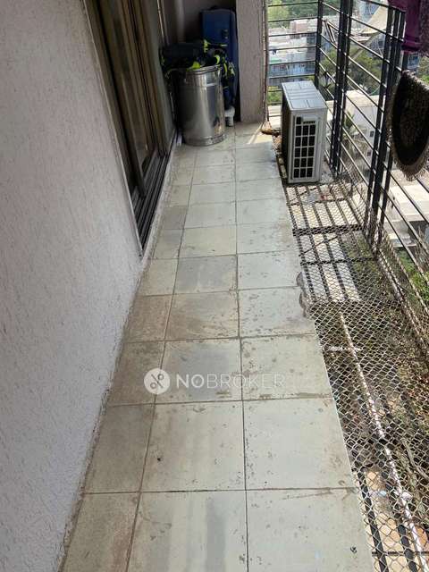 2 BHK Flat In Tulsibaug Chs, Borivali West For Sale  In Borivali West