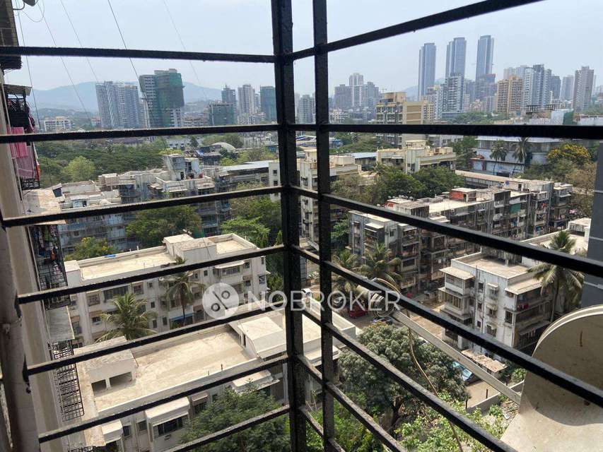 2 BHK Flat In Tulsibaug Chs, Borivali West For Sale  In Borivali West