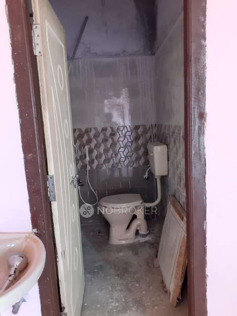 1 BHK Flat In Trinath Residency For Sale  In Ramachandra Puram