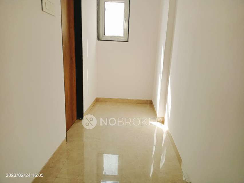 2 BHK Flat In Kohinoor Presidentia For Sale  In Ghorpadi