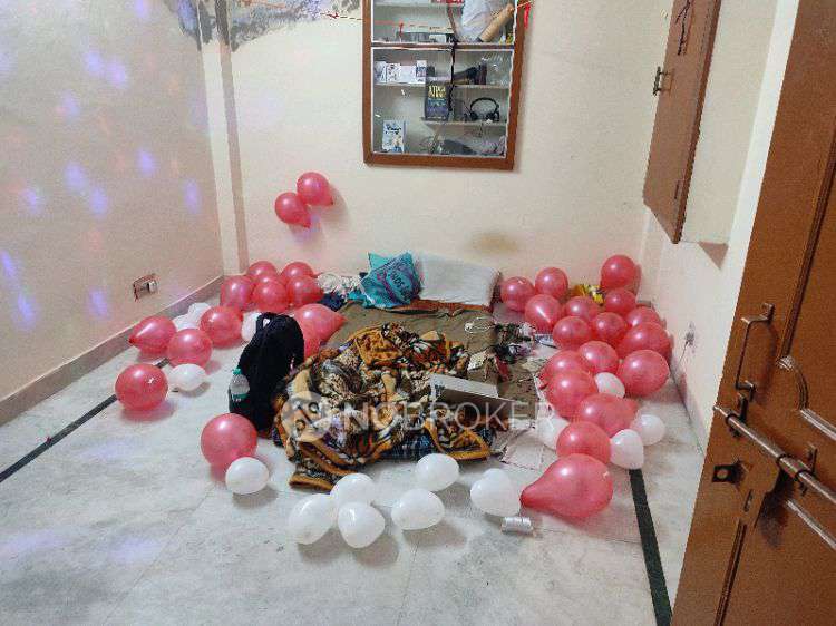 Govindpuri Kalkaji Rent WITHOUT BROKERAGE Unfurnished 1 RK Rental