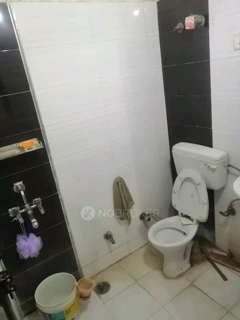 2 BHK Flat For Sale  In Niti Khand I, Indirapuram