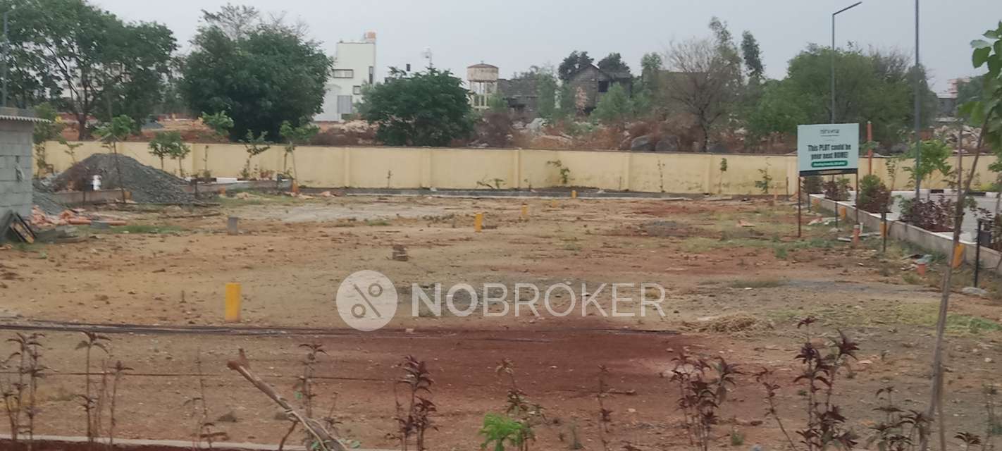 Plot For Sale  In Royal Elegant Ventures  In Begur