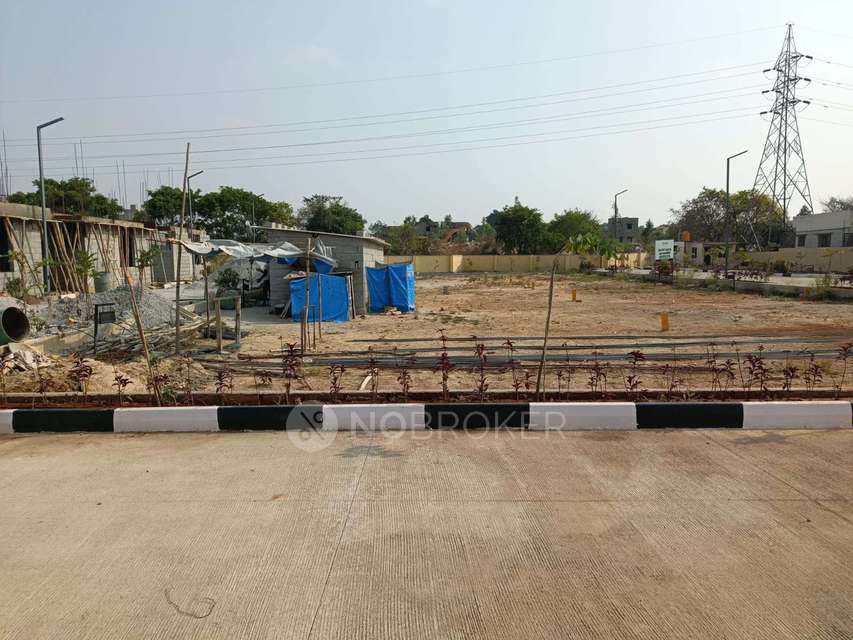 Plot For Sale  In Royal Elegant Ventures  In Begur