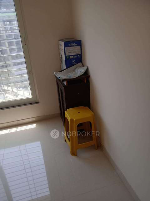 2 BHK Flat In Signature Park for Rent  In Thergaon