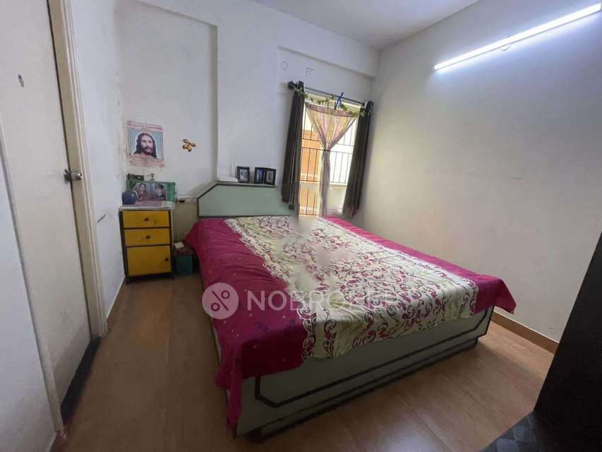 2 BHK Flat In Celebrity Square  For Sale  In  Bidaraguppe