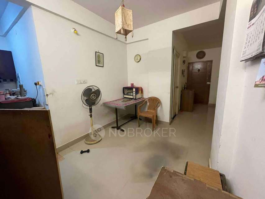 2 BHK Flat In Celebrity Square  For Sale  In  Bidaraguppe