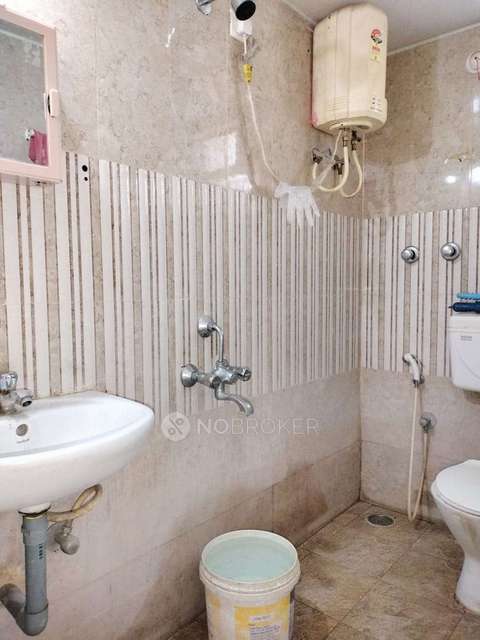2 BHK Flat In Celebrity Square  For Sale  In  Bidaraguppe