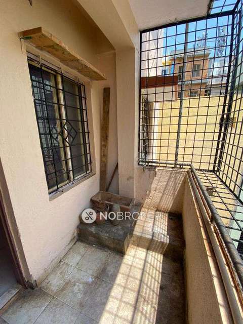 2 BHK Flat In Vintage Paradise For Sale  In Hsr Layout