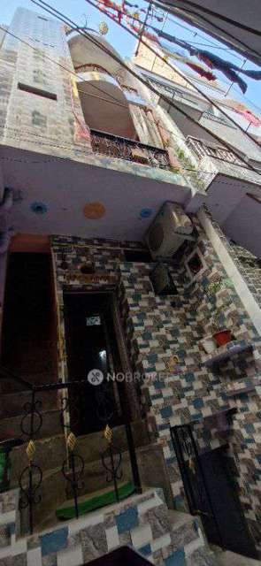 3 BHK Flat For Sale In Dakshinpuri