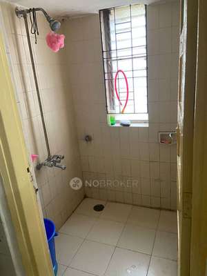 1 BHK Flat In Raheja Gardens for Rent  In Wanwadi