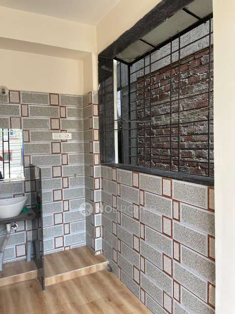 2 BHK Flat In Gurukrupa for Rent  In Hadapsar