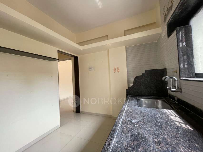 2 BHK Flat In Gurukrupa for Rent  In Hadapsar