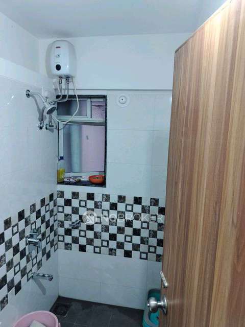 1 BHK Flat In Swaroop Residency For Sale  In Ghatkopar East
