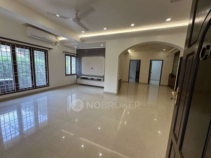3 BHK Flat In Golden Schonbrunn for Rent  In Alwarpet