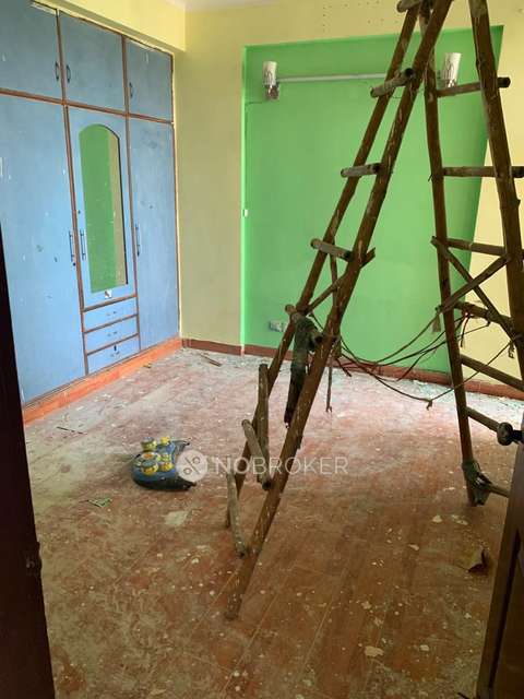 2 BHK Flat In Antriksh Greens Apartment For Sale  In Kaushambi