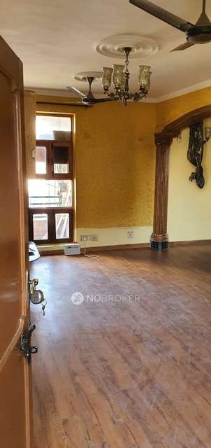 3 BHK Flat In Kalibari Co-operative Group Housing Society Ltd for Rent  In Sector 21d