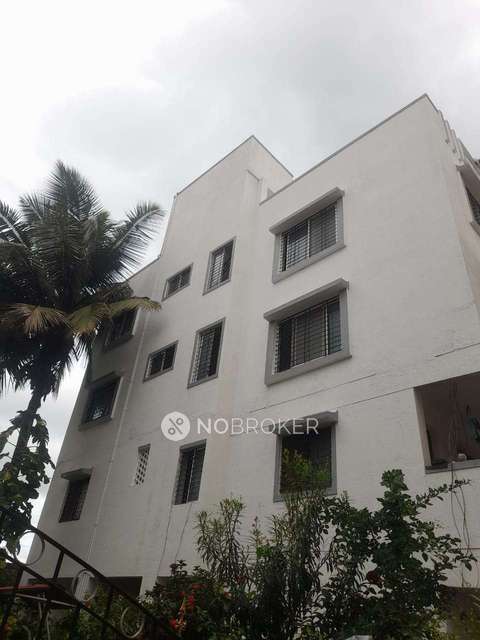 1 BHK Flat In Standalone Budling  for Rent  In Mundhwa