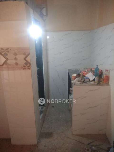 1 RK House for Rent  In Thane West