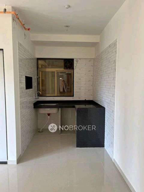 1 BHK Flat In Chandak Nishchay For Sale  In Dahisar East