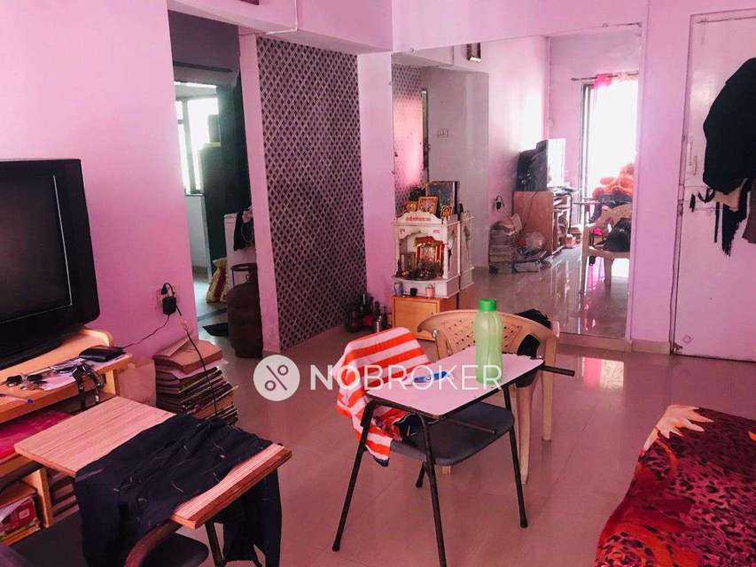 1 BHK Flat In Gyan Darshan Co-op Housing Society For Sale  In Kandivali