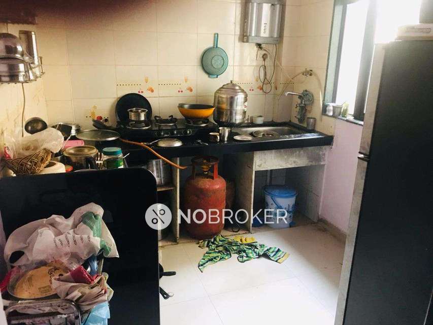 1 BHK Flat In Gyan Darshan Co-op Housing Society For Sale  In Kandivali