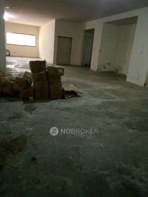 Industrial Building in Sector 58, Noida for Rent 
