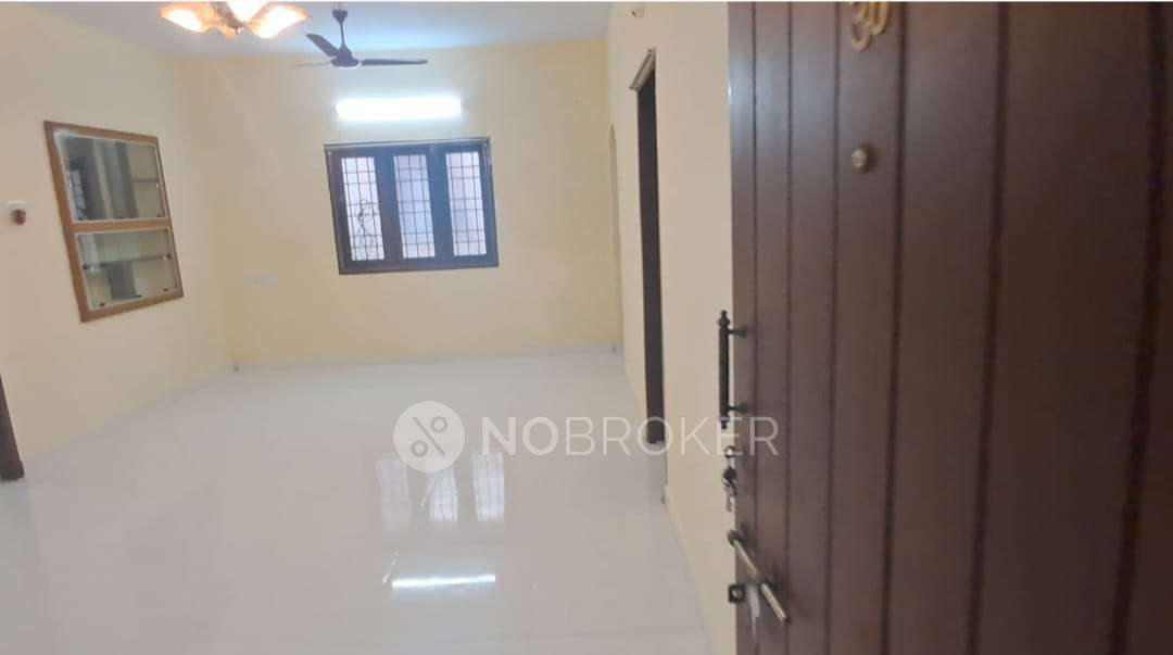 2 BHK Flat In Kaligambal Apartments For Sale  In Madipakkam