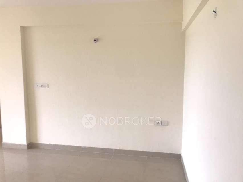 2 BHK Flat In Commanders Glory Apartment  For Sale  In Vidyaranyapura