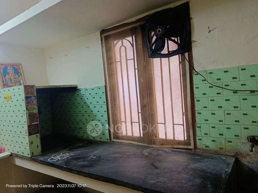 1 BHK Flat In Vishwanath Apartment Pallavaram for Rent  In Bharathi Nagar Main Road