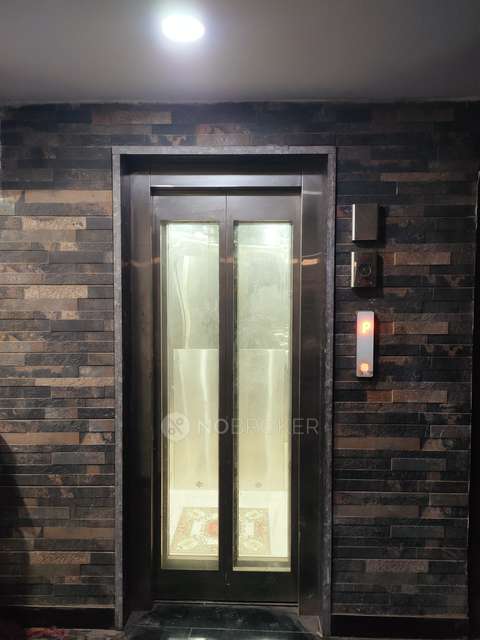 3 BHK Flat For Sale  In Azadpur