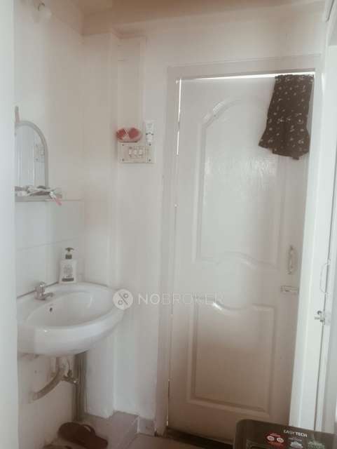 1 BHK Flat In Ashtavinayak Chs For Sale  In Kandivali West