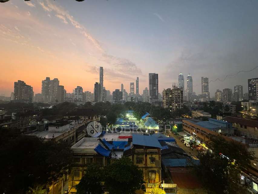 3 BHK Flat In Navyug Niwas, Grant Road For Sale  In Grant Road