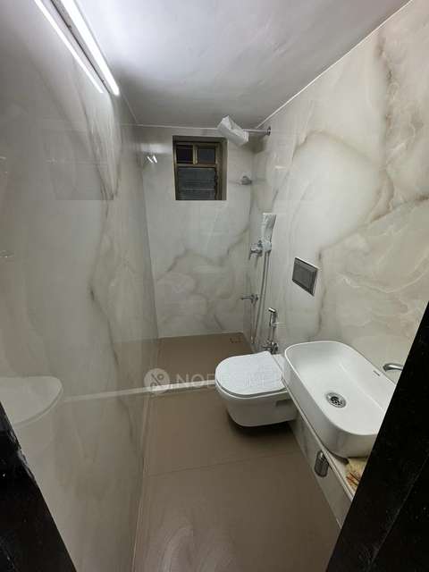 3 BHK Flat In Navyug Niwas, Grant Road For Sale  In Grant Road