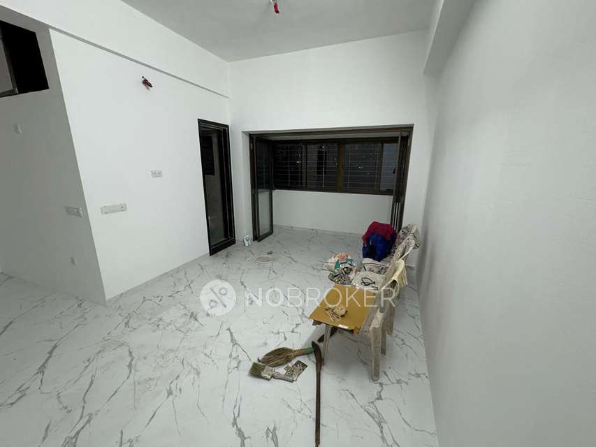 3 BHK Flat In Navyug Niwas, Grant Road For Sale  In Grant Road