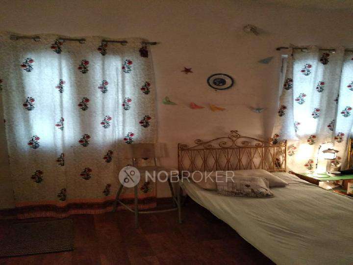 Shared Room for Female In 3 BHK  In Standalone Building  In Indiranagar