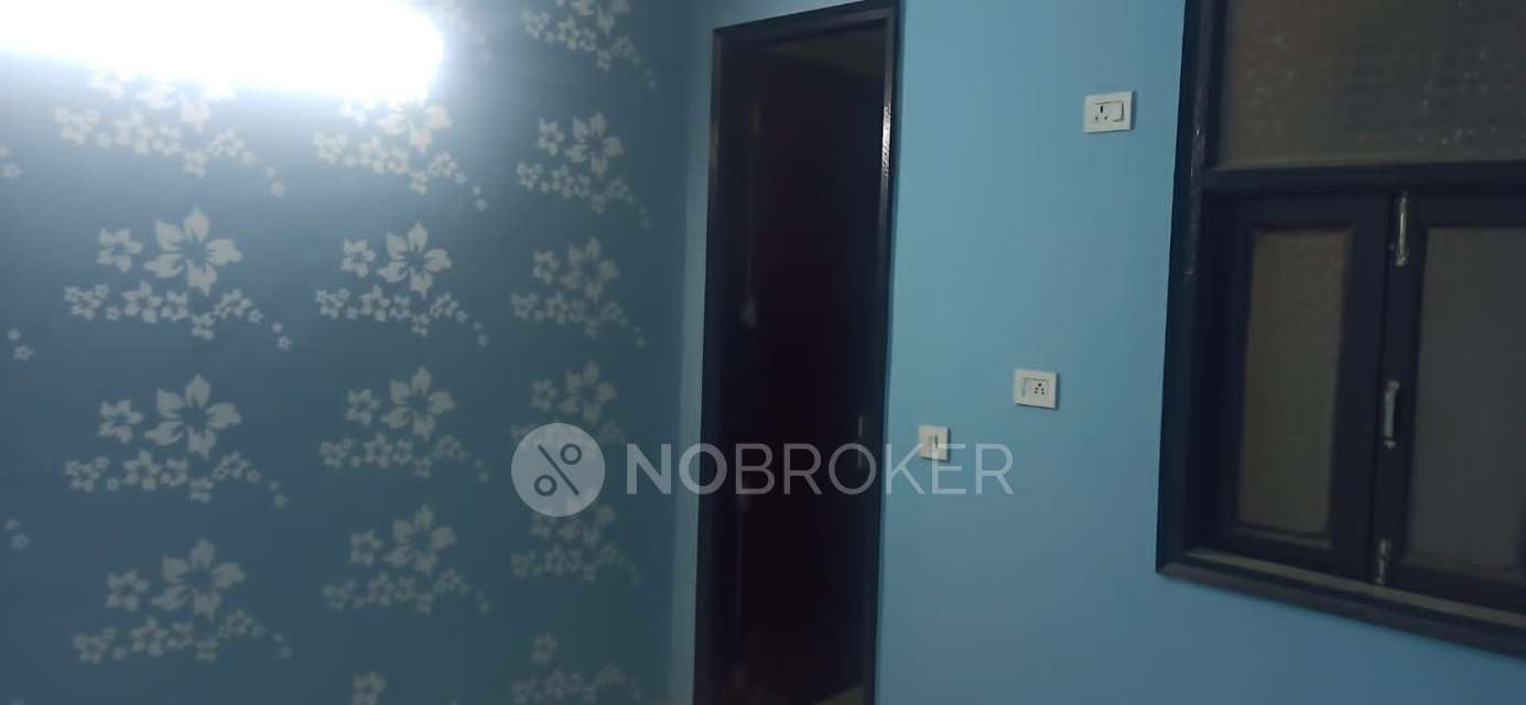 3 BHK Flat In Independent for Rent  In Vishwakarma Colony