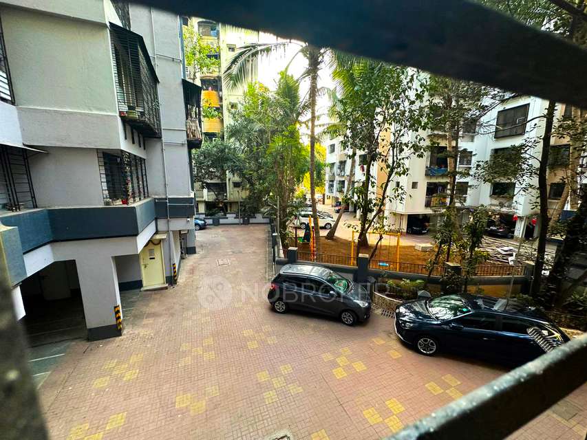 2 BHK Flat In Ahimsa Niketan, Malad West for Rent  In Malad West