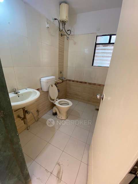 2 BHK Flat In Nirvana Apartments Hadapsar, Hadapsar for Rent  In Hadapsar