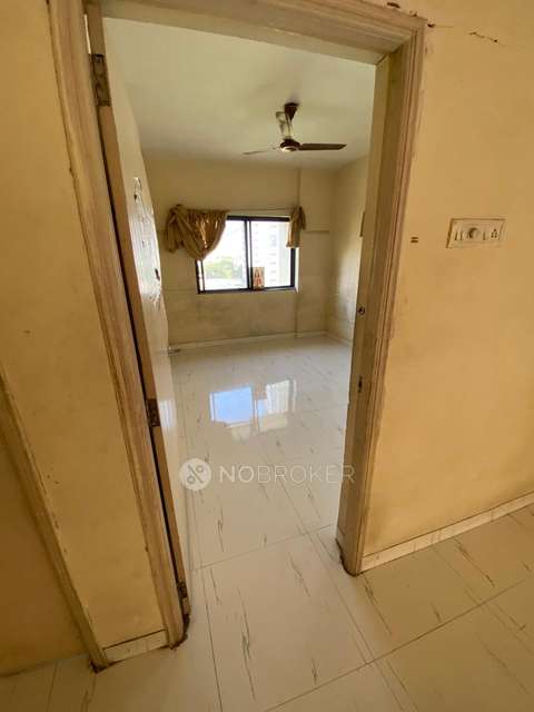 2 BHK Flat In Nirvana Apartments Hadapsar, Hadapsar for Rent  In Hadapsar