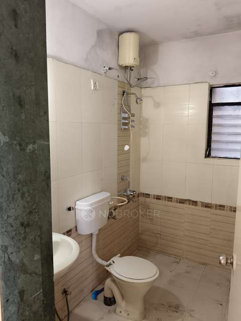 2 BHK Flat In Nirvana Apartments Hadapsar, Hadapsar for Rent  In Hadapsar