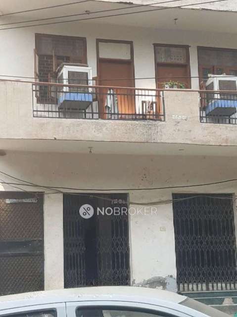 1 BHK House for Rent  In Sector 17c