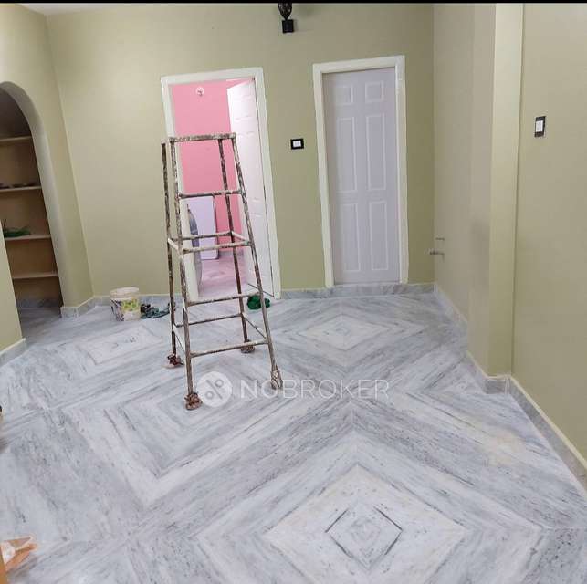 2 BHK House for Rent  In Banjara Hills Road No.10