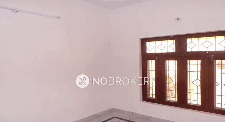 2 BHK Flat In Arun Vihar Chs For Sale  In Sector 37