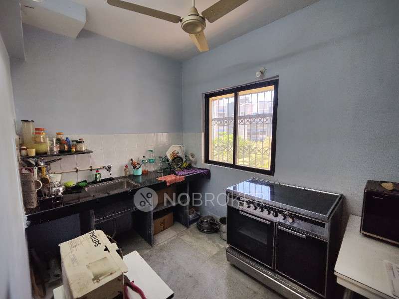 2 BHK Flat In Blue Horizon Chs Ltd For Sale  In Malad West